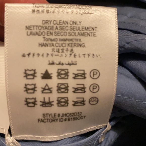 BCBG MAXAZRIA Runway Collection - Picture 9 of 10